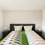 Gaestehotel Lucendi Premium Lounge Otel Hohenleimbach