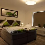 Otel Gaestehotel Lucendi Premium Lounge Hohenleimbach