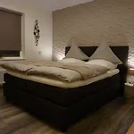 Gaestehotel Lucendi Premium Lounge Hohenleimbach