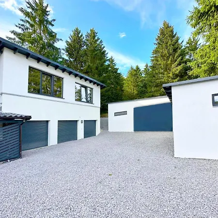 ホテル Gaestehotel Lucendi Premium Lounge Hohenleimbach