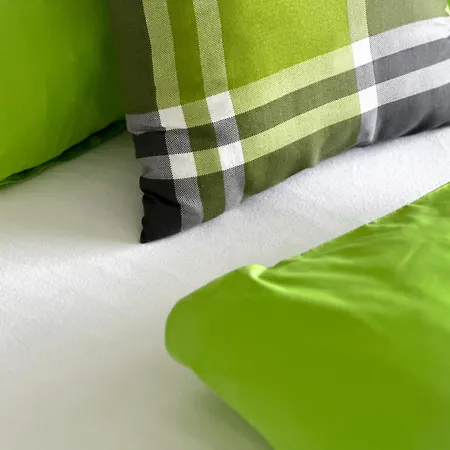 Otel Gaestehotel Lucendi Premium Lounge Hohenleimbach