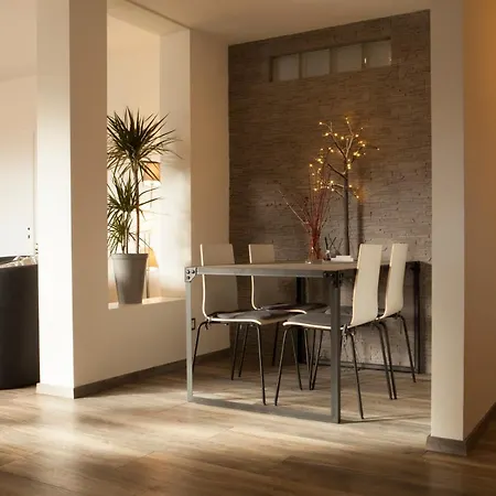 Szálloda Gaestehotel Lucendi Premium Lounge