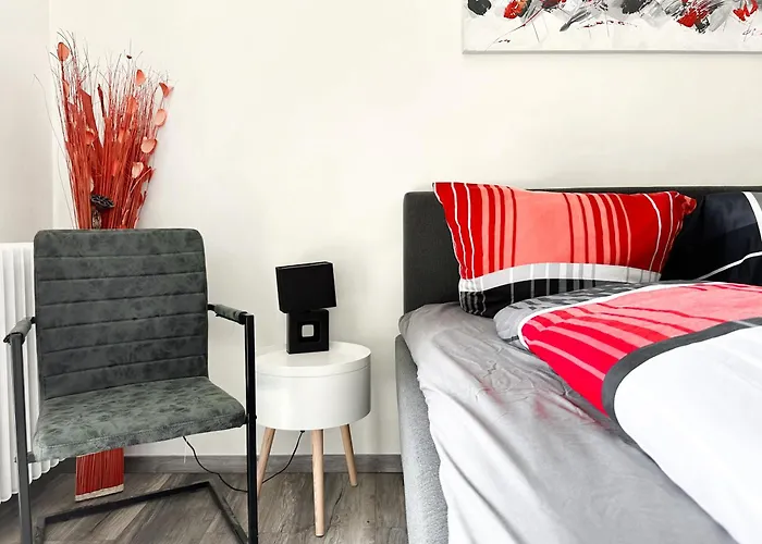 מלון Gaestehotel Lucendi Premium Lounge Hohenleimbach